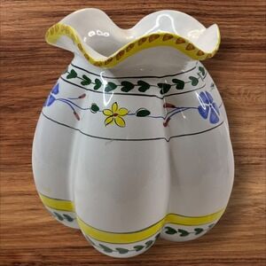 Handpainted Floral Wall Pocket Vase Portugal‎ Ceramic Home Decor Cottagecore